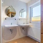 Apartment Haus Luisa 1 *