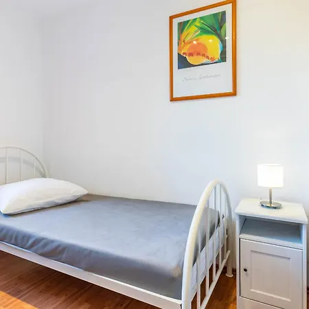 Haus Luisa 1 Apartamento *